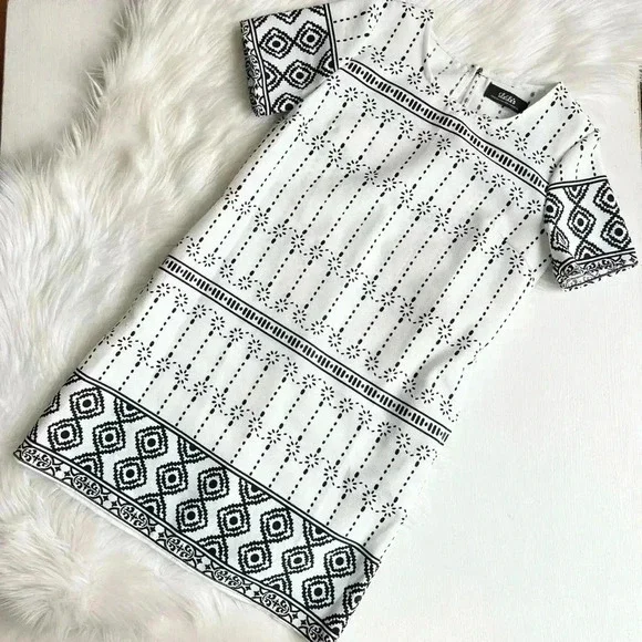 Lulu’s Graphic Price Black & White Shift Dress with Pockets - Picture 4 of 11